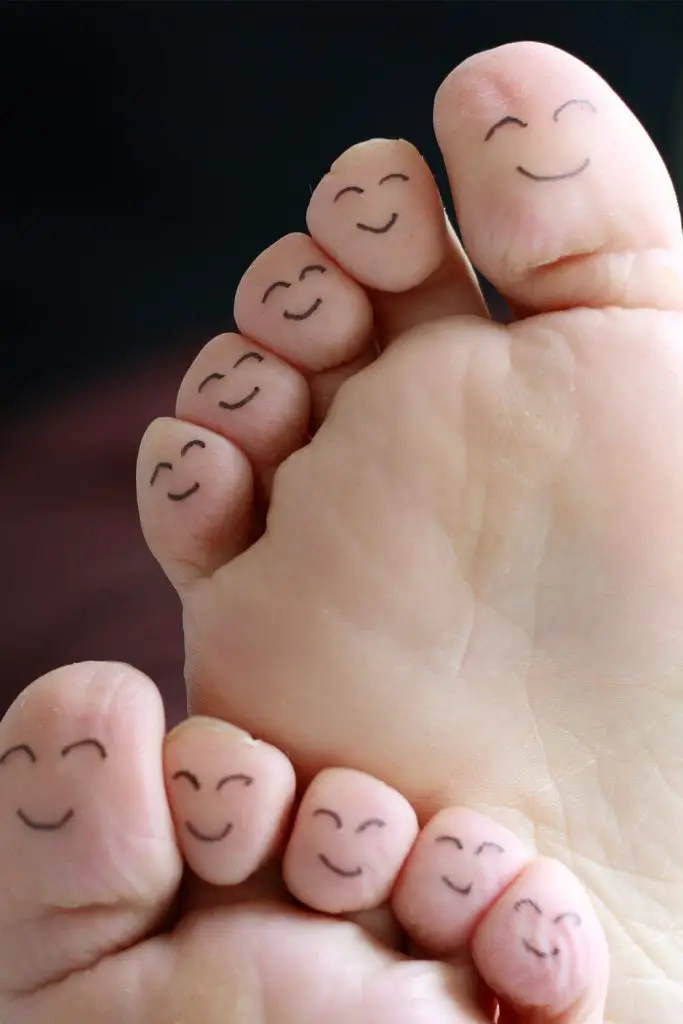 Here Is The Real Purpose Of Your Pinky Toe! FunCraftyKitchen