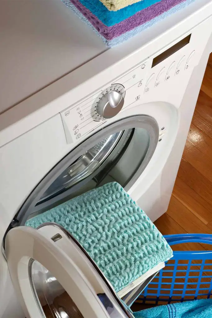 The Reasons Why You Should Always Wash Your Bath Mat On Its Own