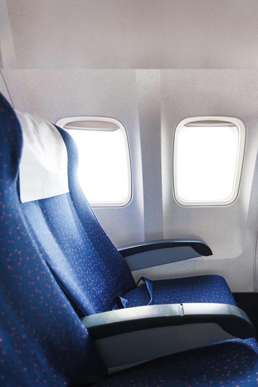 DefaultWhyAreAirplaneWindowsNeverAlignedWithTheSeats Mental