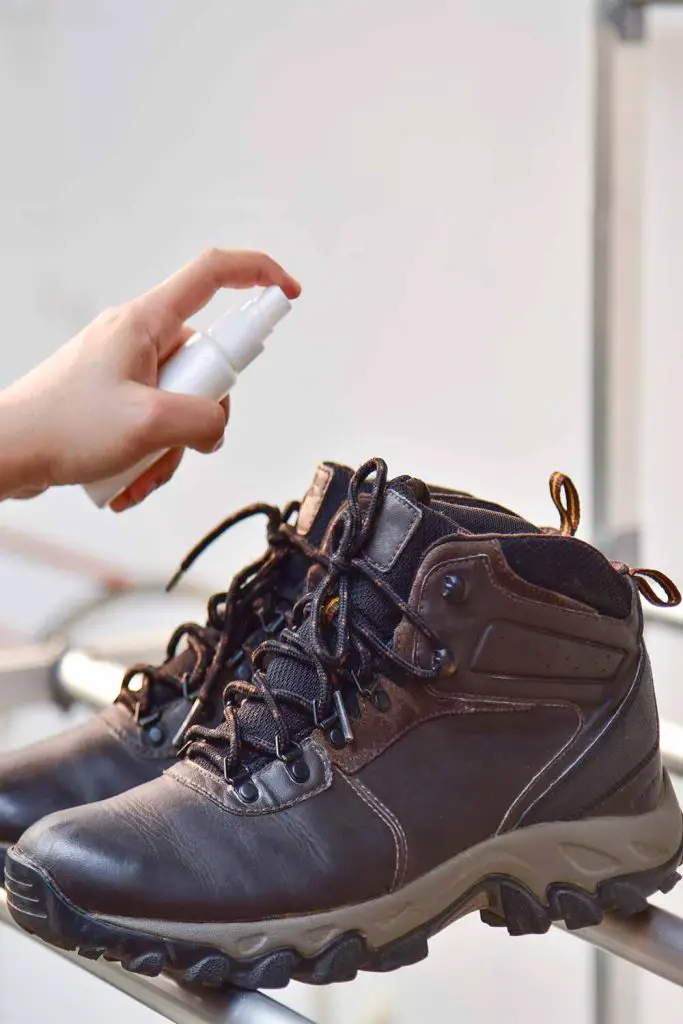 How To Remove Shoe Odors Forever With This DIY Spray! Mental Scoop
