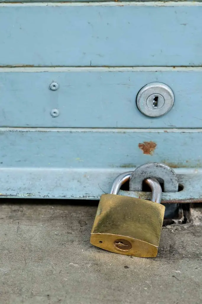 The Real Purpose Of The Little Hole In The Bottom Of Padlocks! Mental